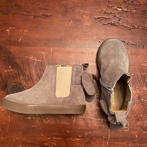Freshly Picked Chelsea Boot Size 8